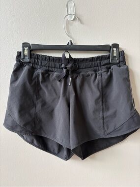 Lululemon 4” inseam drawstring short